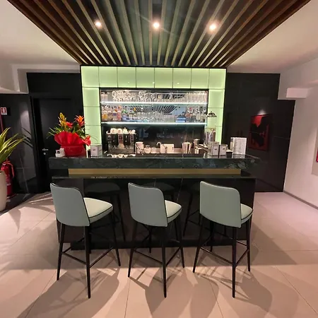 Mh & Hotell Florens