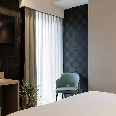 Hotell Mh & Florens